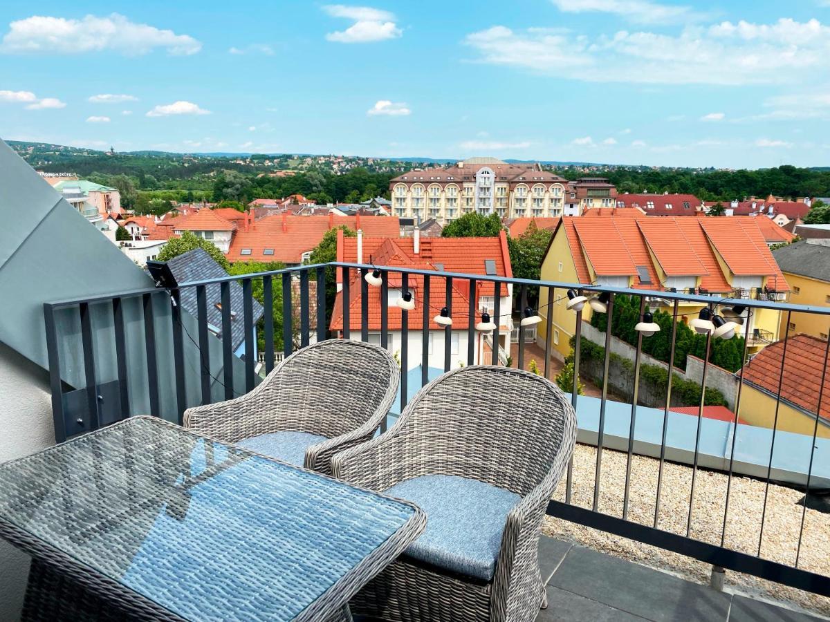 Panorama View Apartment In City Center เฮวิซ ภายนอก รูปภาพ