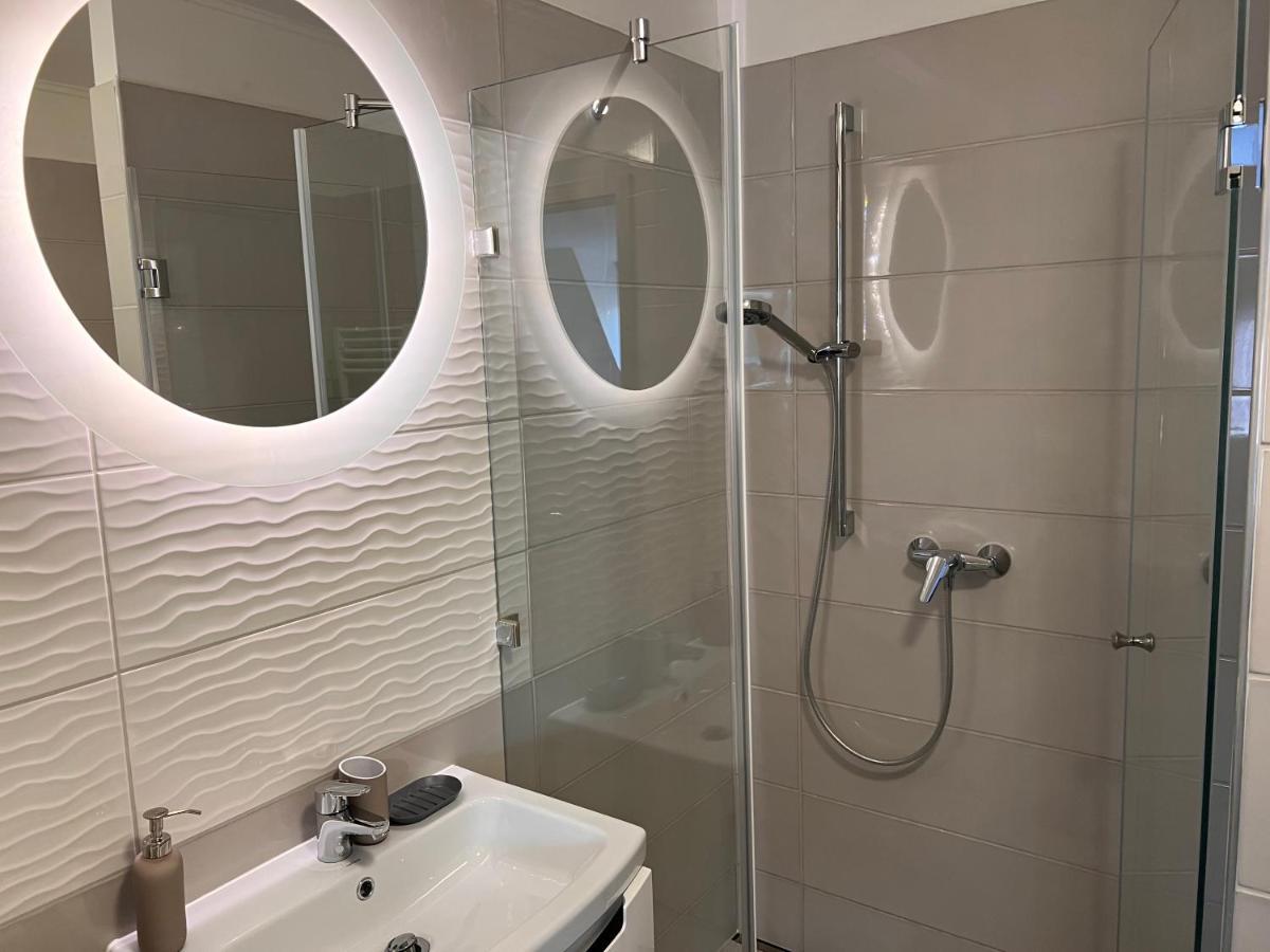 Panorama View Apartment In City Center เฮวิซ ภายนอก รูปภาพ