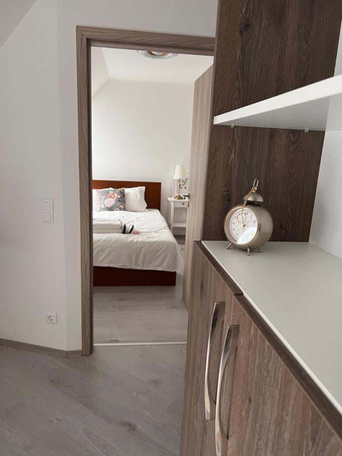 Panorama View Apartment In City Center เฮวิซ ภายนอก รูปภาพ