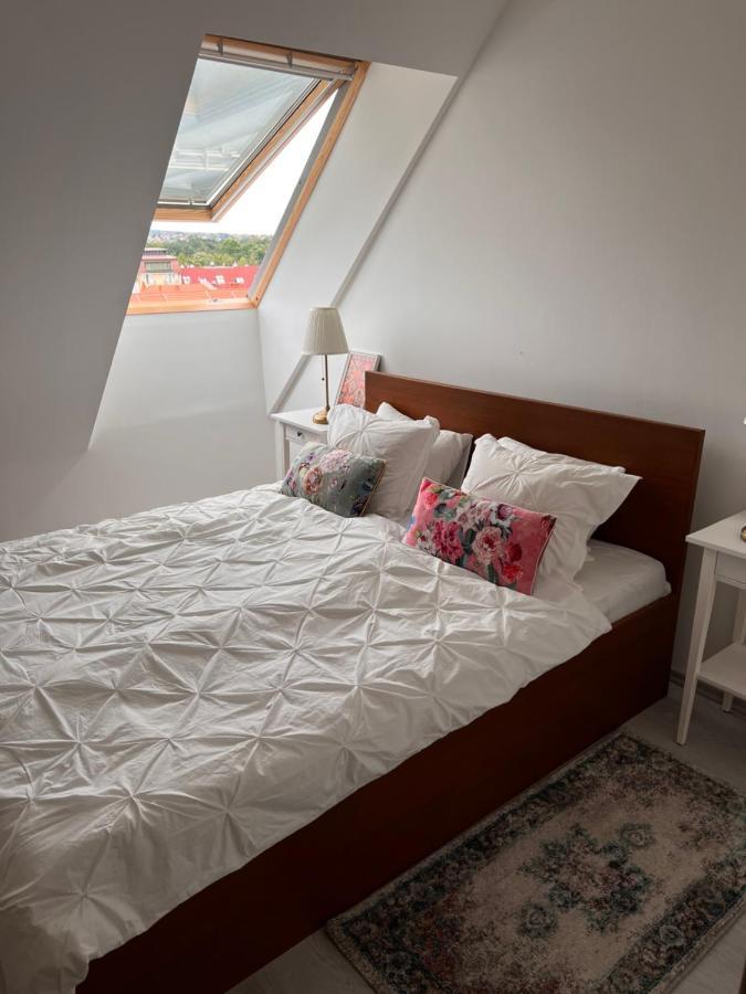 Panorama View Apartment In City Center เฮวิซ ภายนอก รูปภาพ