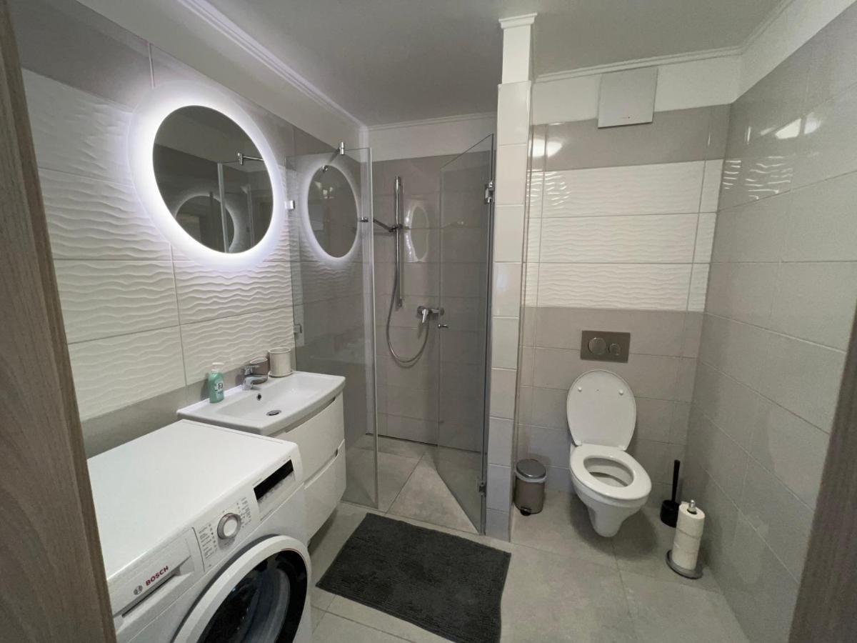 Panorama View Apartment In City Center เฮวิซ ภายนอก รูปภาพ